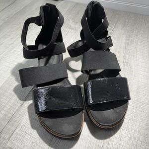 Eileen Fisher Klay Strappy Platform Sandals Size 10 Black Patent Leather Zip